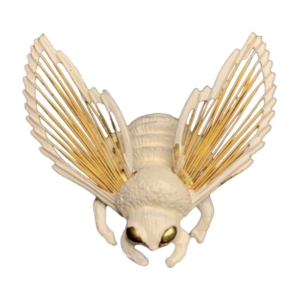 Vintage Whimsical Monet Gold & White Winged Bee Brooch - Picture 1 of 9